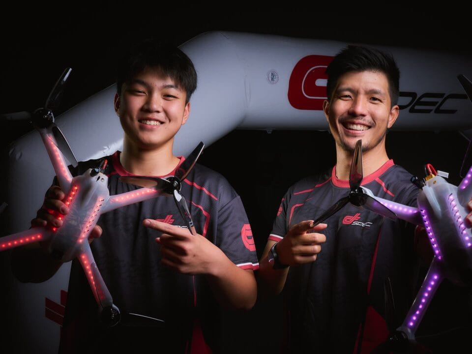 Peiyu cgo drone pilots