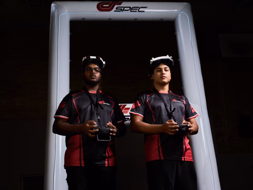 Pilots team race dspec
